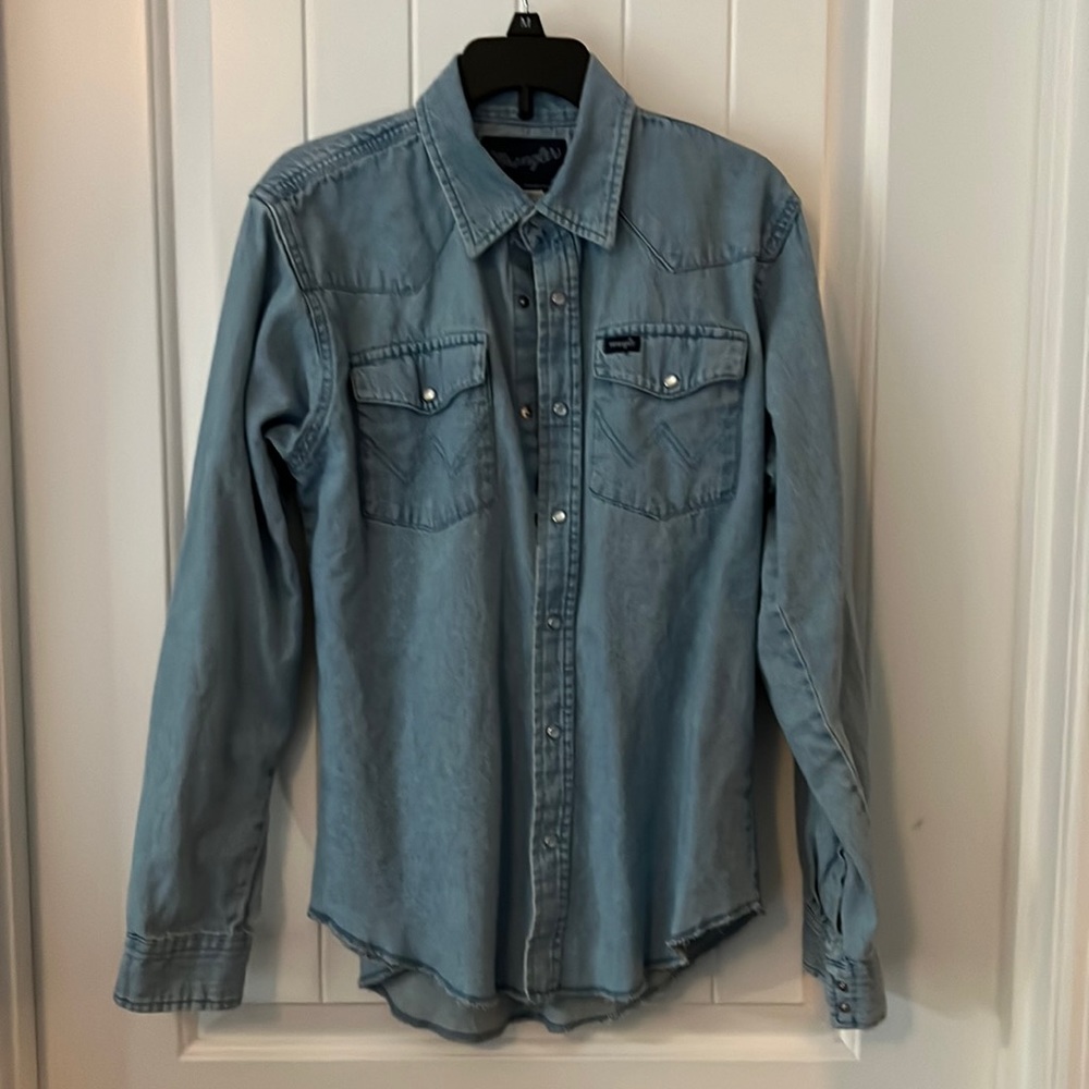 Wrangler Denim Shirt - Size Youth XL (14-16)